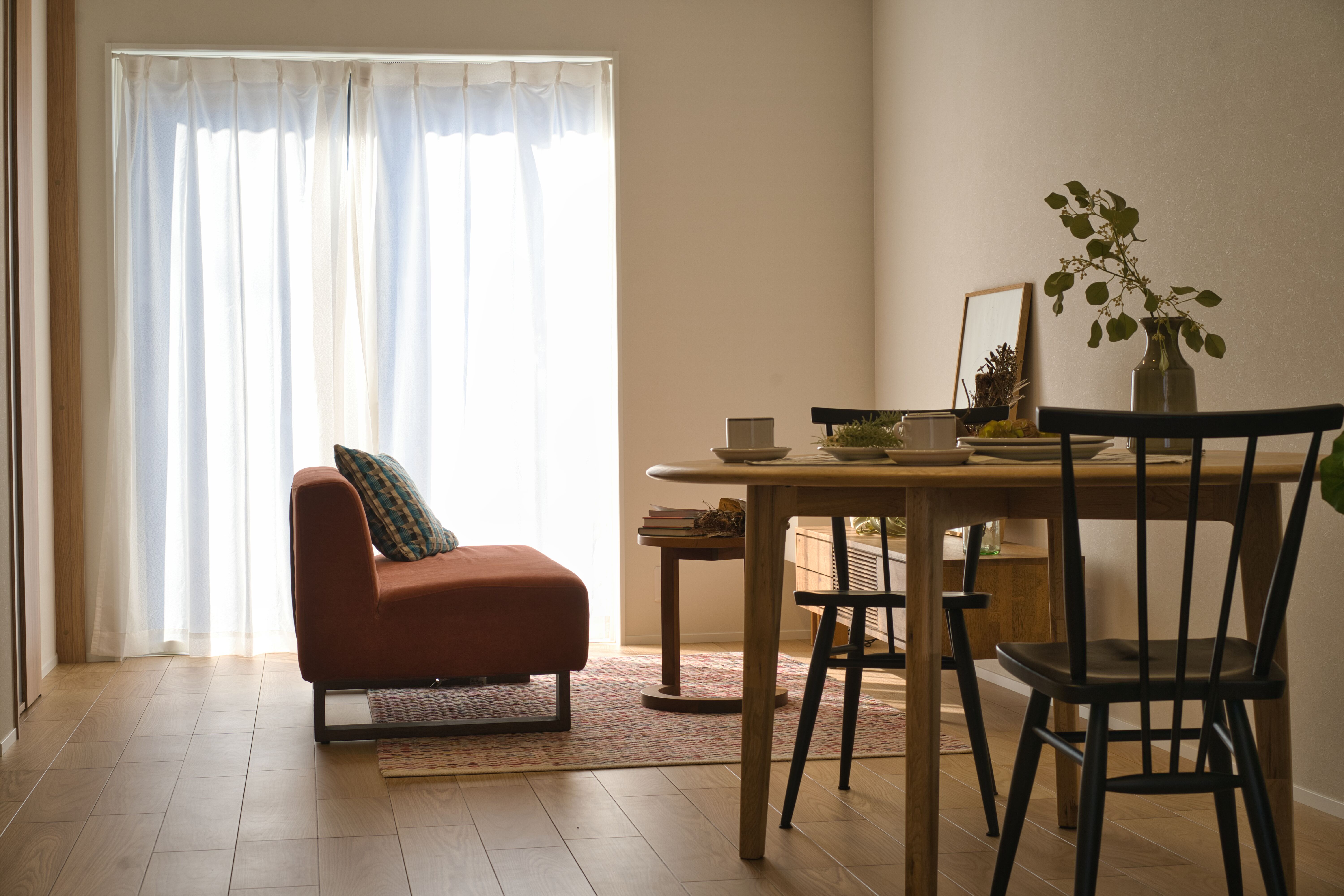 コンパクトで洗練された家 画像