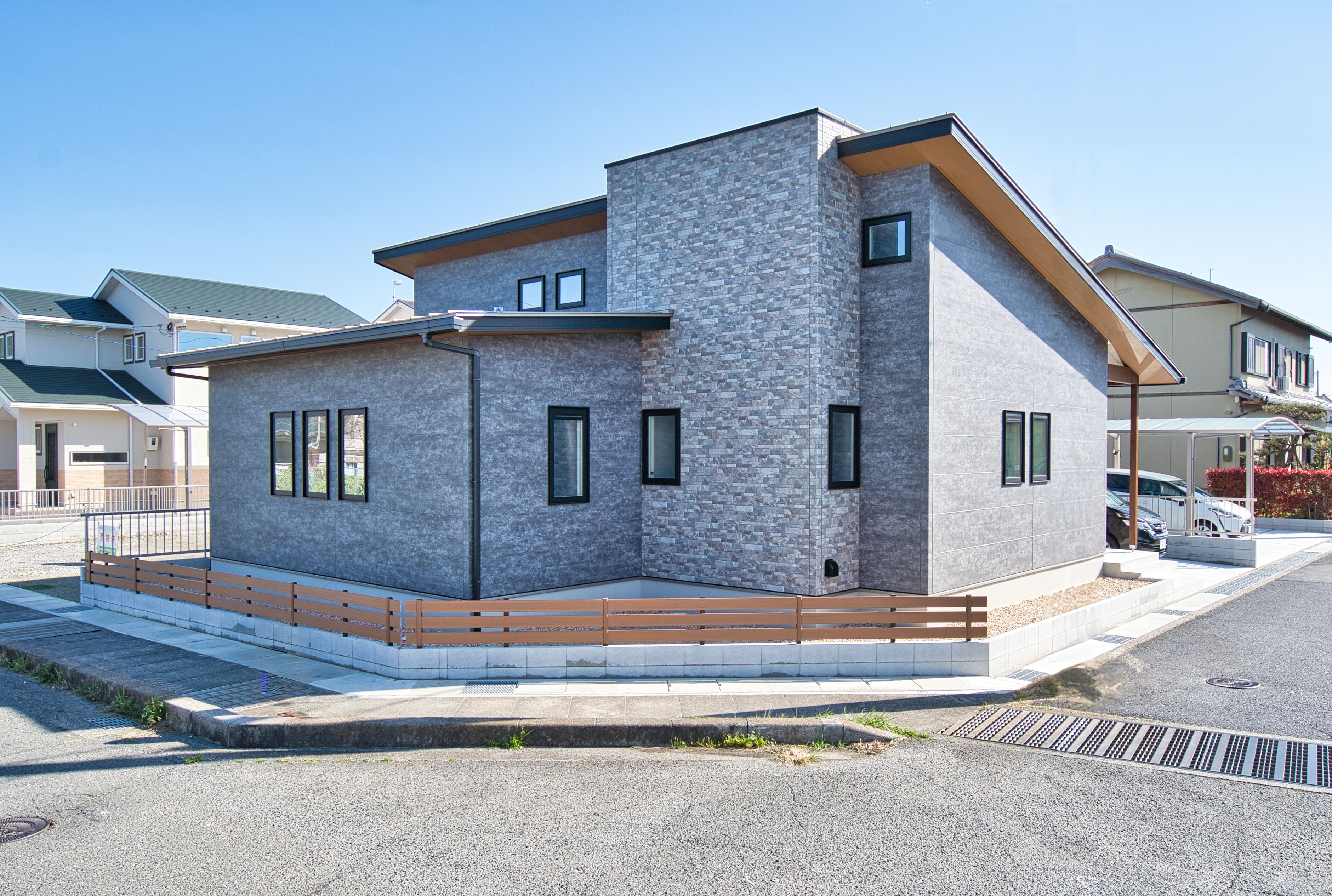 勾配天井のある平屋 画像